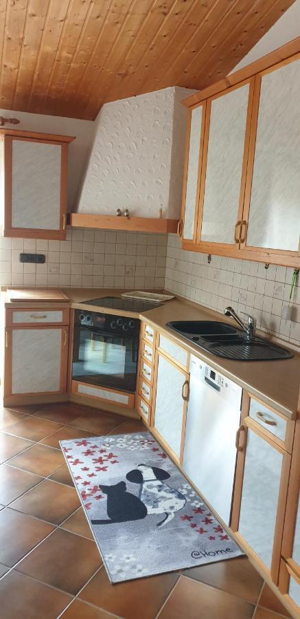 Burgauer Hof Apartment ภายนอก รูปภาพ