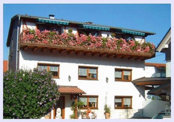 Burgauer Hof Apartment ภายนอก รูปภาพ