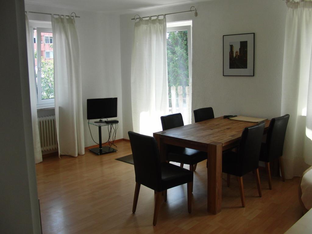 Burgauer Hof Apartment ภายนอก รูปภาพ
