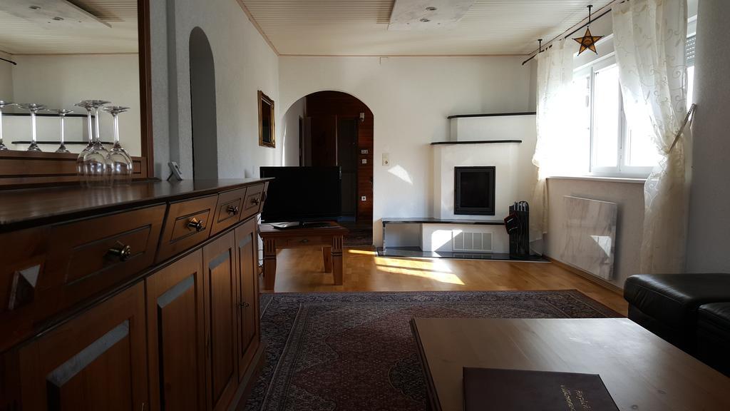 Burgauer Hof Apartment ภายนอก รูปภาพ